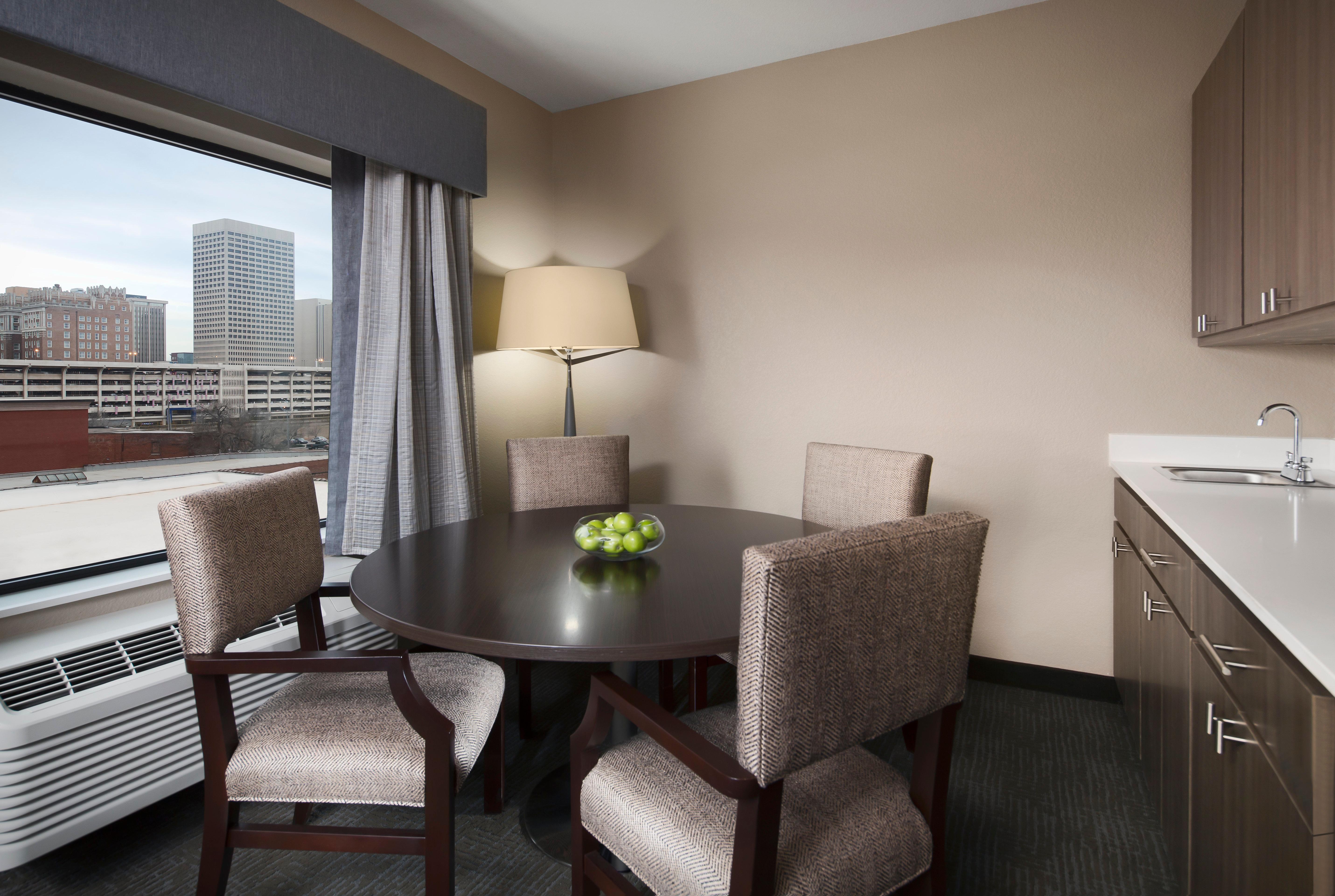Holiday Inn Express & Suites Oklahoma City Downtown - Bricktown By Ihg Luaran gambar