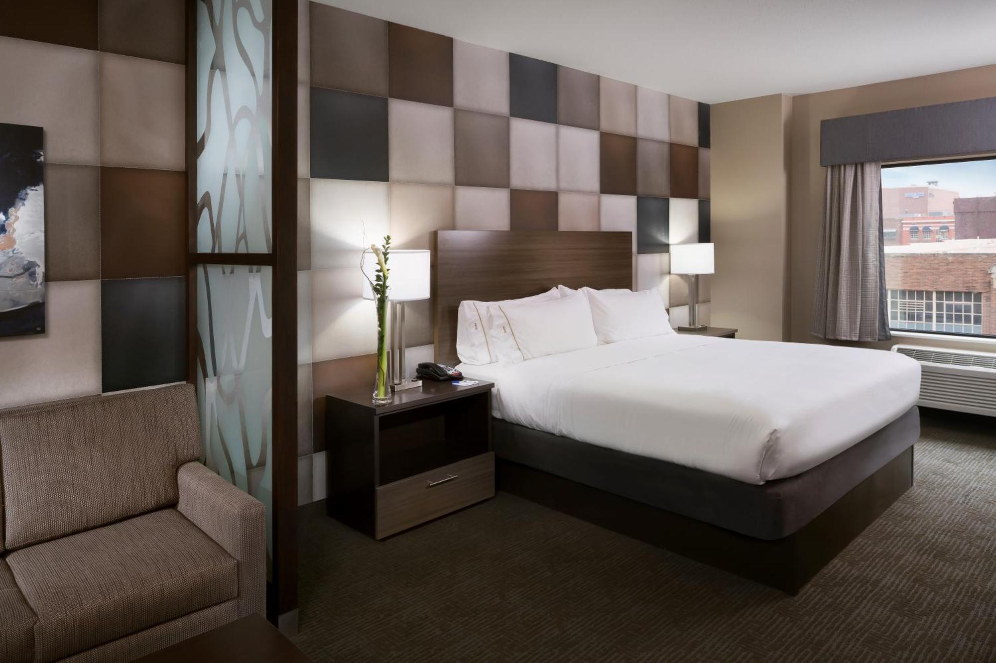 Holiday Inn Express & Suites Oklahoma City Downtown - Bricktown By Ihg Luaran gambar